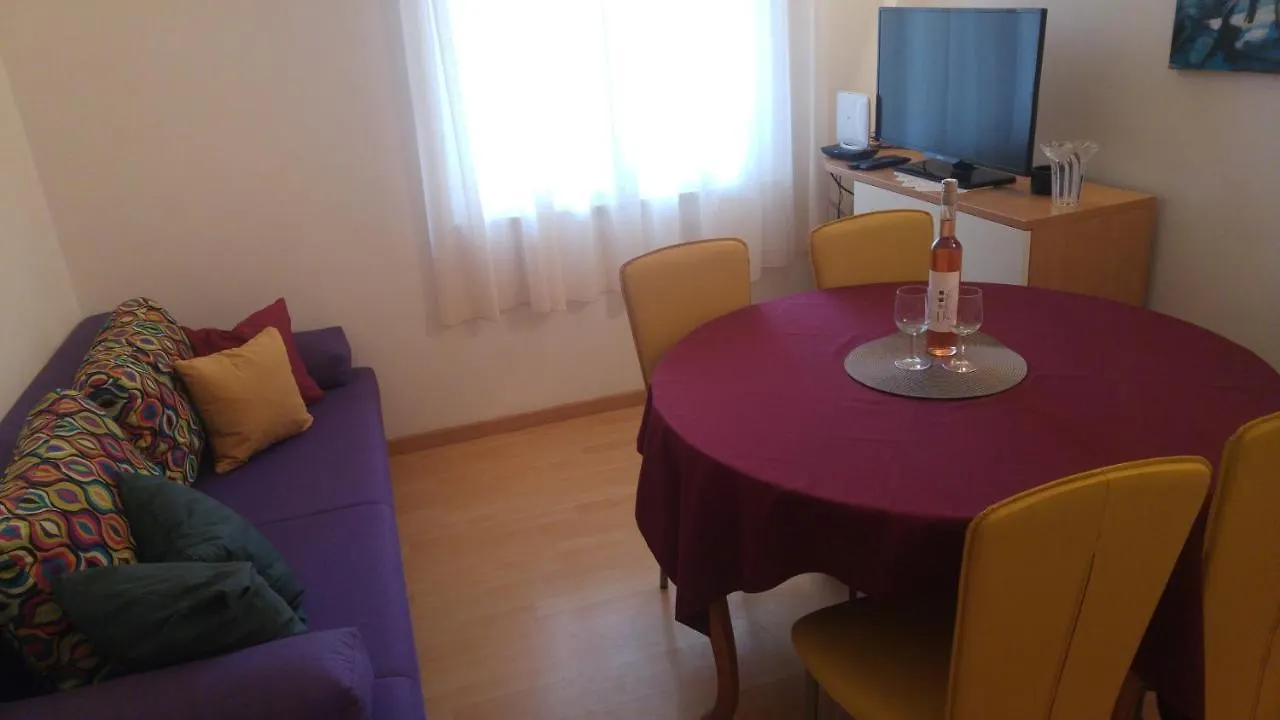 פובליאנה Apartment Dinjiska 9386A 0*,  קרואטיה